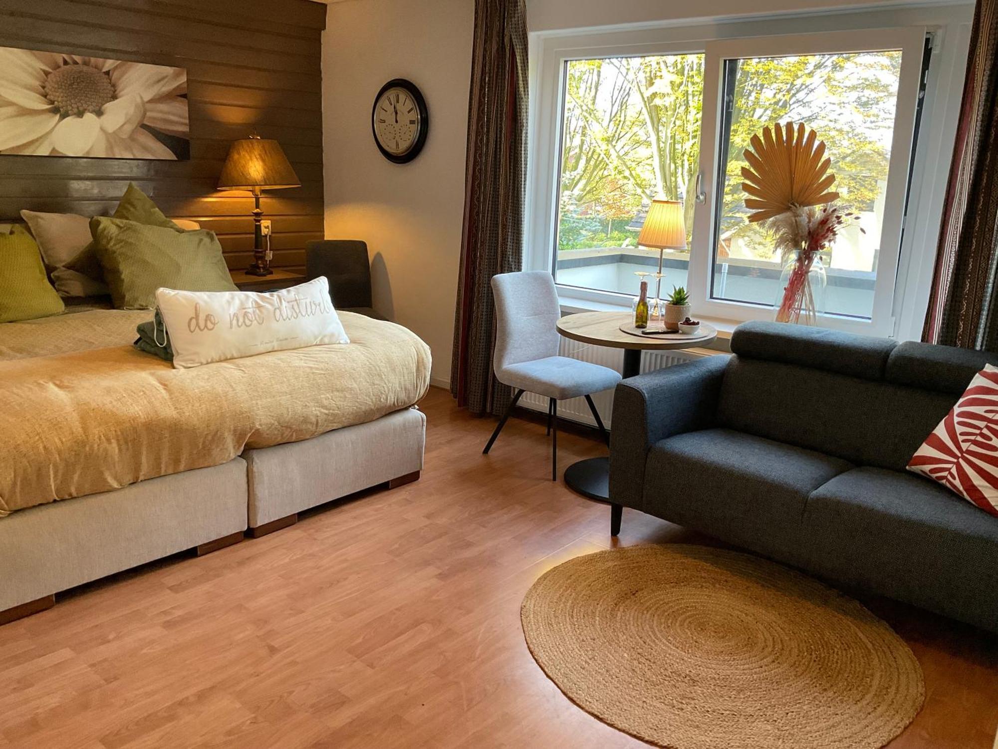 Comfortabele Familie Suite Met 2 Slk, Speelzolder, Balkon, Airco Den Ham Exteriör bild