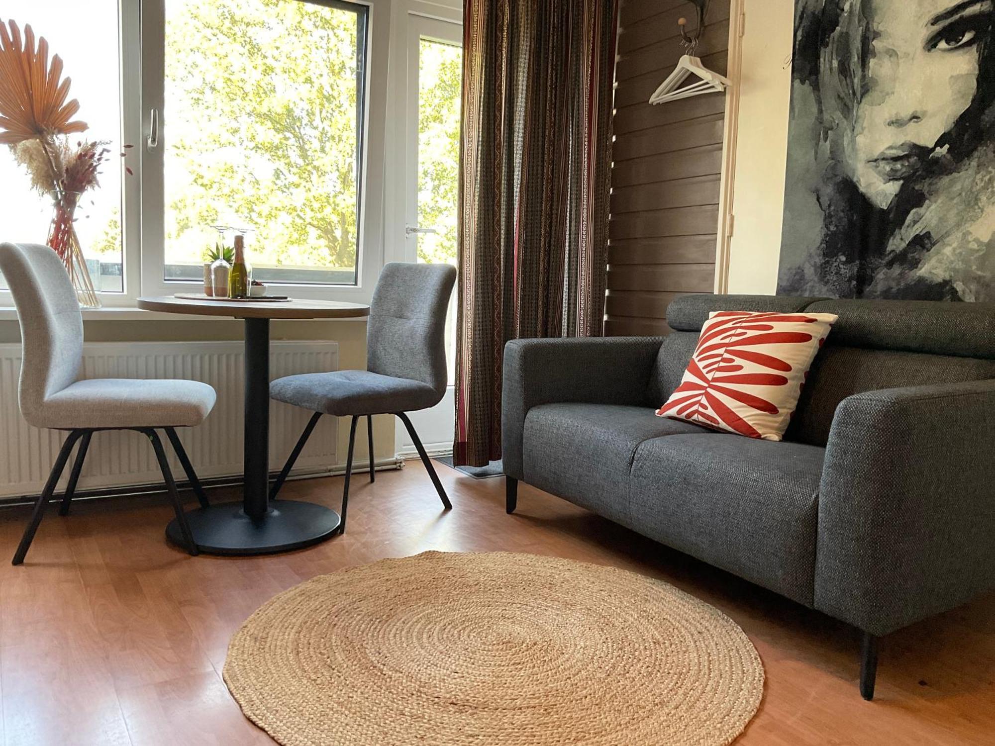 Comfortabele Familie Suite Met 2 Slk, Speelzolder, Balkon, Airco Den Ham Exteriör bild